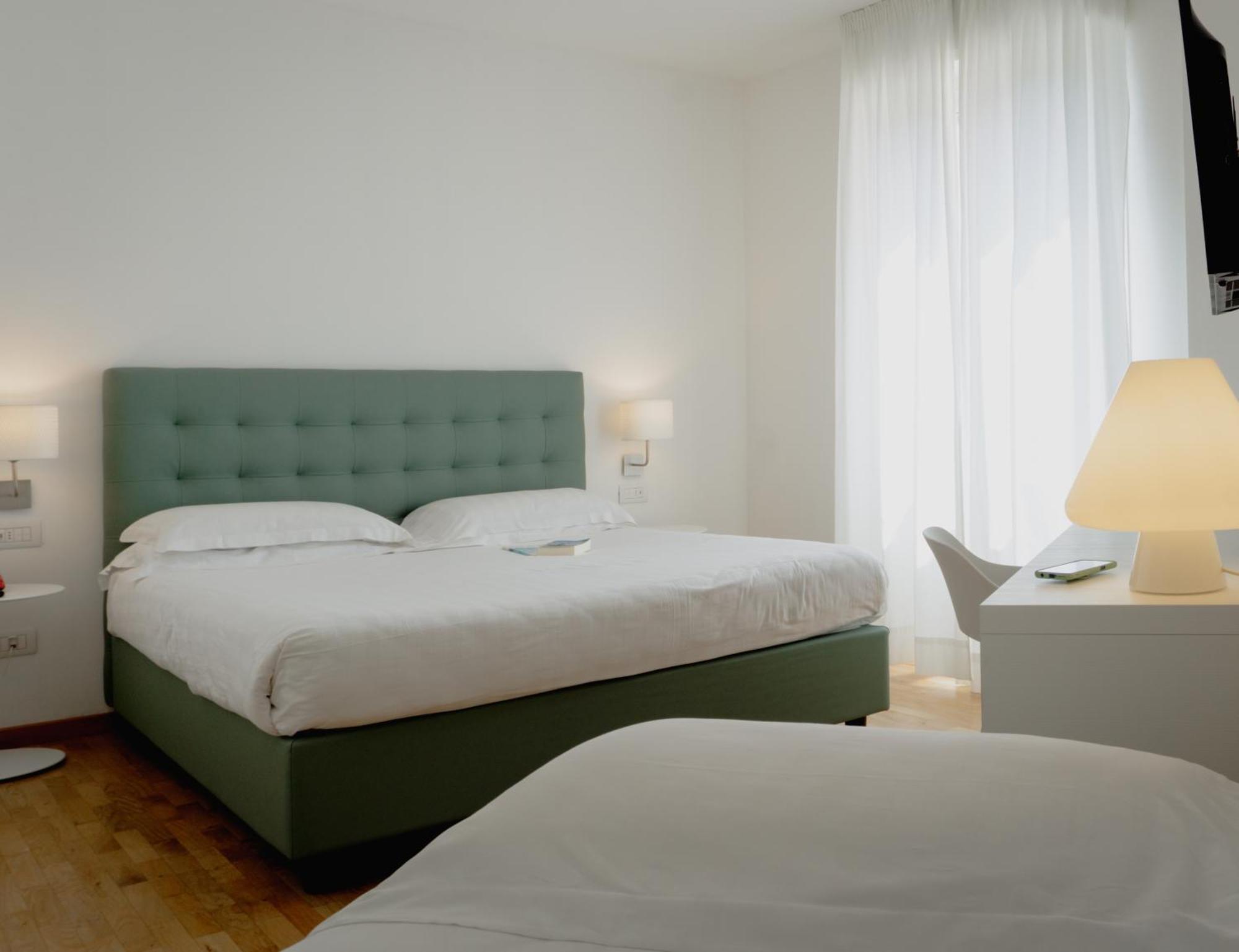 Mistral2 Hotel โอริสตาโน ภายนอก รูปภาพ