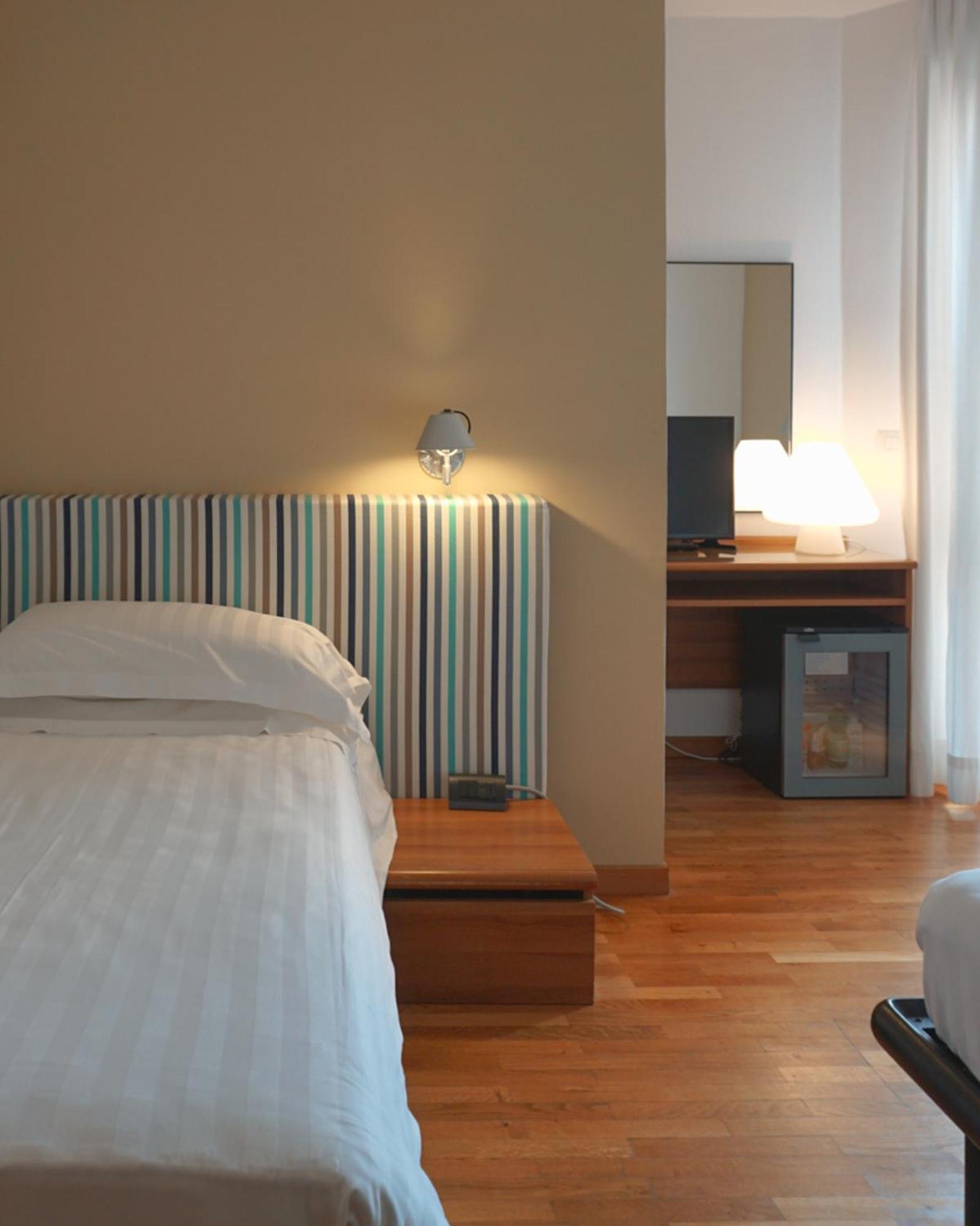 Mistral2 Hotel โอริสตาโน ภายนอก รูปภาพ